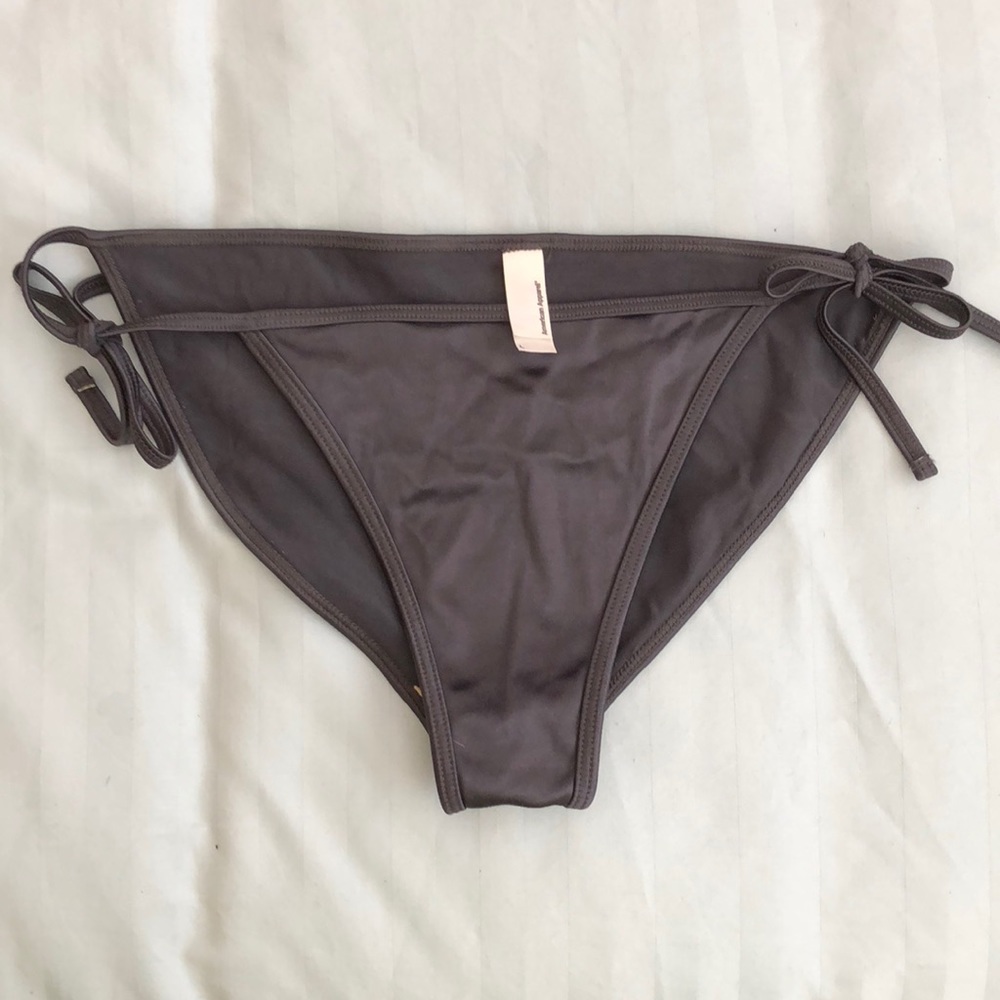 NWOT American Apparel String Bikini Bottoms